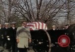 Standbild Schatullen der Astronaut Arlington Virginia USA, 1967, aus Sekunde 25 historischem Filmmaterial Videoclip 65675027814
