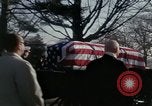 Standbild Schatullen der Astronaut Arlington Virginia USA, 1967, aus Sekunde 35 historischem Filmmaterial Videoclip 65675027814