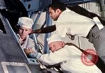 Standbild NASA Inspektion von beschädigten Apollo 1 Kapsel United States USA, 1967, aus Sekunde 39 historischem Filmmaterial Videoclip 65675027816