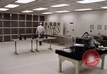 Standbild Apollo 204 Review Board United States USA, 1967, aus Sekunde 39 historischem Filmmaterial Videoclip 65675027831