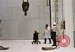 Standbild Apollo 204 Review Board Aktivität im Zuge der Apollo 1 Fire United States USA, 1967, aus Sekunde 17 historischem Filmmaterial Videoclip 65675027835