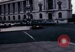 Immagine di Union Station e il Capitol Building Washington DC USA, 1967, secondo 3 filmato di repertorio 65675027863