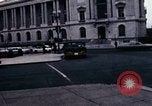 Immagine di Union Station e il Capitol Building Washington DC USA, 1967, secondo 5 filmato di repertorio 65675027863