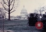 Immagine di Union Station e il Capitol Building Washington DC USA, 1967, secondo 57 filmato di repertorio 65675027863