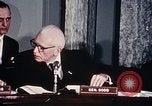 Standbild Anhörung im Senat auf der NASA Washington DC USA, 1967, aus Sekunde 39 historischem Filmmaterial Videoclip 65675027868
