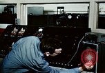 Standbild Auto Pilot California United States USA, 1951, aus Sekunde 39 historischem Filmmaterial Videoclip 65675027874