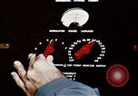 Standbild Auto Pilot California United States USA, 1951, aus Sekunde 46 historischem Filmmaterial Videoclip 65675027874