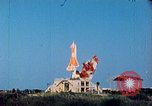 Standbild XSM-64 Rakete Cape Canaveral Florida USA, 1957, aus Sekunde 10 historischem Filmmaterial Videoclip 65675027880