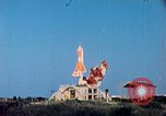 Standbild XSM-64 Rakete Cape Canaveral Florida USA, 1957, aus Sekunde 12 historischem Filmmaterial Videoclip 65675027880