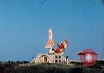 Standbild XSM-64 Rakete Cape Canaveral Florida USA, 1957, aus Sekunde 18 historischem Filmmaterial Videoclip 65675027880