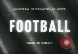 Image Columbia et Dartmouth le football Baker Field New York USA, 1961, de la seconde 3 séquences d'archives historiques vidéo 65675027887