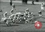 Image Columbia et Dartmouth le football Baker Field New York USA, 1961, de la seconde 38 séquences d'archives historiques vidéo 65675027887
