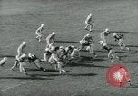 Image Columbia et Dartmouth le football Baker Field New York USA, 1961, de la seconde 46 séquences d'archives historiques vidéo 65675027887