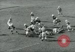 Image Columbia et Dartmouth le football Baker Field New York USA, 1961, de la seconde 47 séquences d'archives historiques vidéo 65675027887