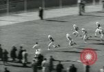 Image Columbia et Dartmouth le football Baker Field New York USA, 1961, de la seconde 49 séquences d'archives historiques vidéo 65675027887