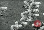 Image Columbia et Dartmouth le football Baker Field New York USA, 1961, de la seconde 54 séquences d'archives historiques vidéo 65675027887