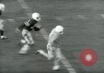 Image Columbia et Dartmouth le football Baker Field New York USA, 1961, de la seconde 59 séquences d'archives historiques vidéo 65675027887