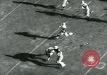 Immagine di Harvard e Princeton partita di calcio Cambridge Massachusetts USA, 1961, secondo 15 filmato di repertorio 65675027888