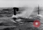 Image U-boat allemand équipé avec le système de contrôle de torpille spécial Océan Atlantique, 1945, de la seconde 26 séquences d'archives historiques vidéo 65675027909