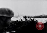 Immagine di Soldati tedeschi che combattono Alleati nei pressi di Aachen Germania, 1945, secondo 22 filmato di repertorio 65675027910