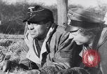 Immagine di Soldati tedeschi che combattono Alleati nei pressi di Aachen Germania, 1945, secondo 42 filmato di repertorio 65675027910