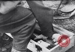 Immagine di Soldati tedeschi che combattono Alleati nei pressi di Aachen Germania, 1945, secondo 50 filmato di repertorio 65675027910