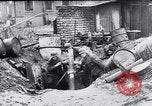 Immagine di Soldati tedeschi che combattono Alleati nei pressi di Aachen Germania, 1945, secondo 51 filmato di repertorio 65675027910
