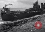 Standbild destroyer Schiff Atlantik, 1943, aus Sekunde 26 historischem Filmmaterial Videoclip 65675027914
