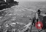 Standbild destroyer Schiff Atlantik, 1943, aus Sekunde 31 historischem Filmmaterial Videoclip 65675027914