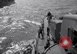 Standbild destroyer Schiff Atlantik, 1943, aus Sekunde 33 historischem Filmmaterial Videoclip 65675027914