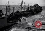 Image extension de lignes de ravitaillement 'Océan Atlantique, 1945, de la seconde 44 séquences d'archives historiques vidéo 65675027918