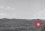 Standbild USA task force Pacific Theater, 1942, aus Sekunde 26 historischem Filmmaterial Videoclip 65675027919