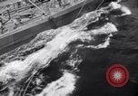 Image Navires de guerre des États-Unis dans le convoi ~ pour l'invasion de la Sicile 'Océan Atlantique, 1943, de la seconde 28 séquences d'archives historiques vidéo 65675027932