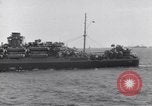 Image Navires de guerre des États-Unis dans le convoi ~ pour l'invasion de la Sicile 'Océan Atlantique, 1943, de la seconde 61 séquences d'archives historiques vidéo 65675027932
