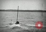Image plongeur sous-marin de classe à l'essai à Electric Boat Company New Suffolk New York United States USA, 1904, de la seconde 6 séquences d'archives historiques vidéo 65675027951