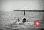 Image plongeur sous-marin de classe à l'essai à Electric Boat Company New Suffolk New York United States USA, 1904, de la seconde 22 séquences d'archives historiques vidéo 65675027951