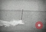 Image plongeur sous-marin de classe à l'essai à Electric Boat Company New Suffolk New York United States USA, 1904, de la seconde 46 séquences d'archives historiques vidéo 65675027951