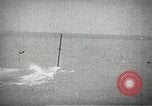 Image plongeur sous-marin de classe à l'essai à Electric Boat Company New Suffolk New York United States USA, 1904, de la seconde 48 séquences d'archives historiques vidéo 65675027951
