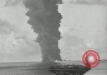 Immagine di USS Mississinewa Ulithi Atoll Isole Caroline, 1944, secondo 54 filmato di repertorio 65675027952