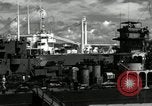 Standbild USS Ruhe Apra Harbor Guam, 1945, aus Sekunde 27 historischem Filmmaterial Videoclip 65675027953