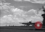 Standbild TBF Flugzeuge Nasen auf Deck der USS Bunker Hill Pacific Theater, 1944, aus Sekunde 17 historischem Filmmaterial Videoclip 65675027957