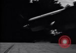Image F4U avion a l'atterrissage mésaventure le USS Bunker Hill théâtre du Pacifique, 1944, de la seconde 11 séquences d'archives historiques vidéo 65675027960