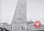 Image F4U avion qui s'écrase sur le pont du USS Bunker Hill théâtre du Pacifique, 1944, de la seconde 38 séquences d'archives historiques vidéo 65675027962