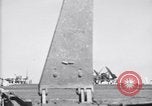 Image F4U avion qui s'écrase sur le pont du USS Bunker Hill théâtre du Pacifique, 1944, de la seconde 41 séquences d'archives historiques vidéo 65675027962