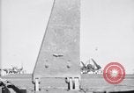 Image F4U avion qui s'écrase sur le pont du USS Bunker Hill théâtre du Pacifique, 1944, de la seconde 46 séquences d'archives historiques vidéo 65675027962