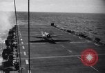 Standbild USS Makassar Meerenge (CVE-91) United States USA, 1944, aus Sekunde 29 historischem Filmmaterial Videoclip 65675027966