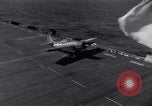 Standbild USS Makassar Meerenge (CVE-91) United States USA, 1944, aus Sekunde 35 historischem Filmmaterial Videoclip 65675027966