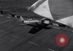 Standbild USS Makassar Meerenge (CVE-91) United States USA, 1944, aus Sekunde 36 historischem Filmmaterial Videoclip 65675027966