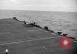 Standbild USS Makassar Meerenge (CVE-91) United States USA, 1944, aus Sekunde 45 historischem Filmmaterial Videoclip 65675027966