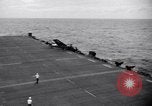 Standbild USS Makassar Meerenge (CVE-91) United States USA, 1944, aus Sekunde 47 historischem Filmmaterial Videoclip 65675027966